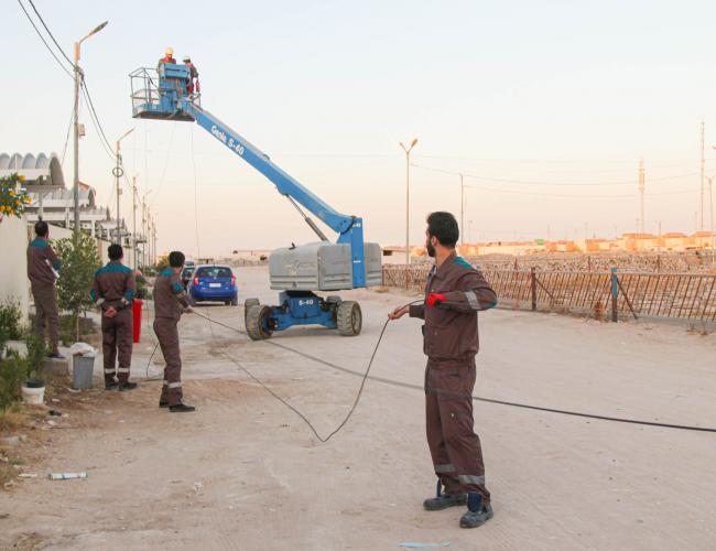 مشروع الكابل الضوئي في مجمع قنبر السكني