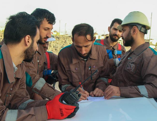 مشروع الكابل الضوئي في مجمع قنبر السكني