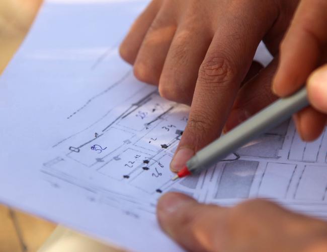 مشروع الكابل الضوئي في مجمع قنبر السكني