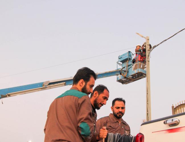 مشروع الكابل الضوئي في مجمع قنبر السكني